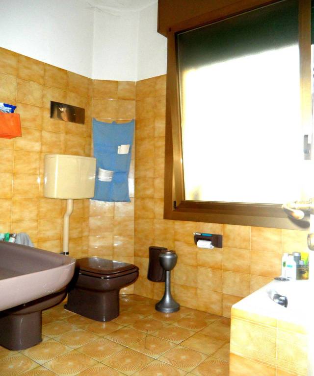 Immagine 1 Annuncio 189632676