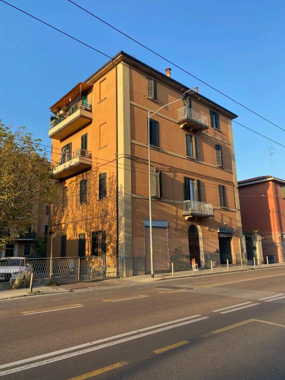 Immagine 1 Annuncio 189934432