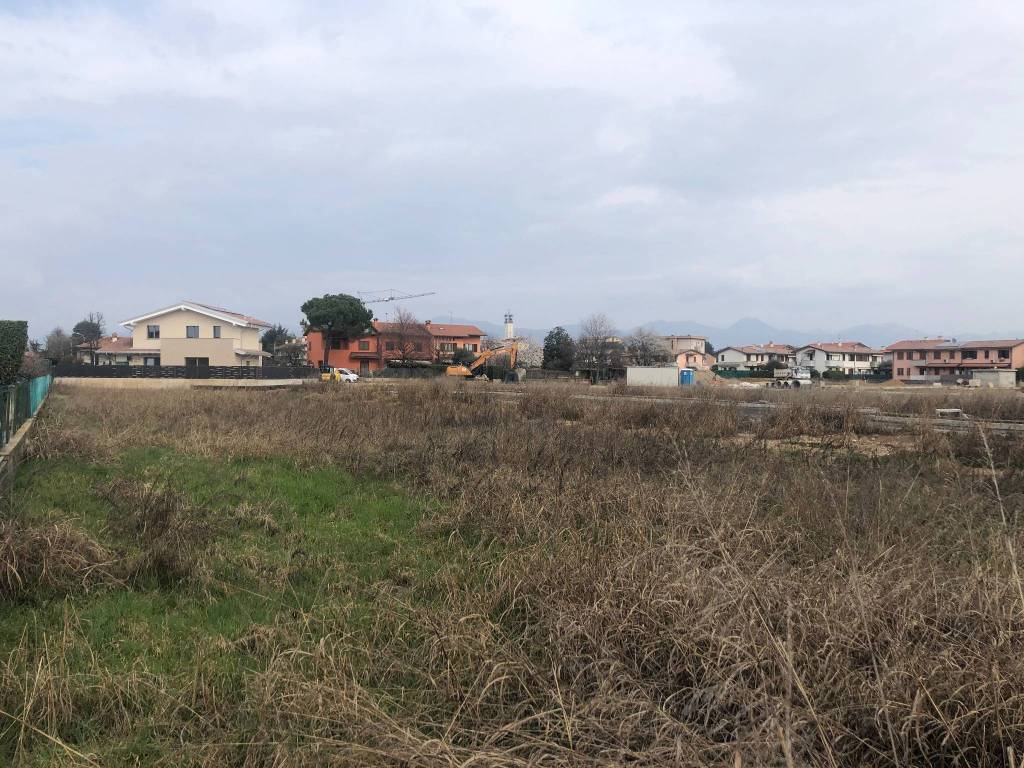 Terreno edificabile a Azzano San Paolo - cod. 3681