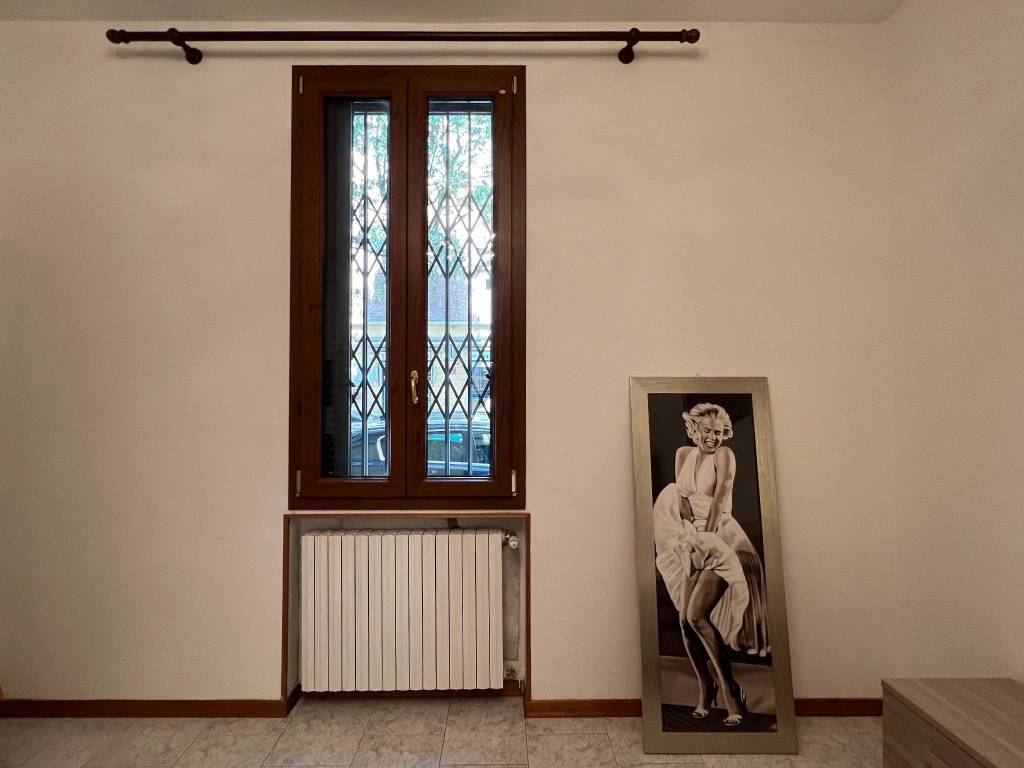 Immagine 1 Annuncio 191632724