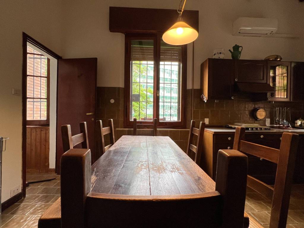 Immagine 1 Annuncio 192504424