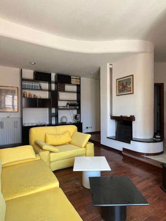 Immagine 1 Annuncio 192530115