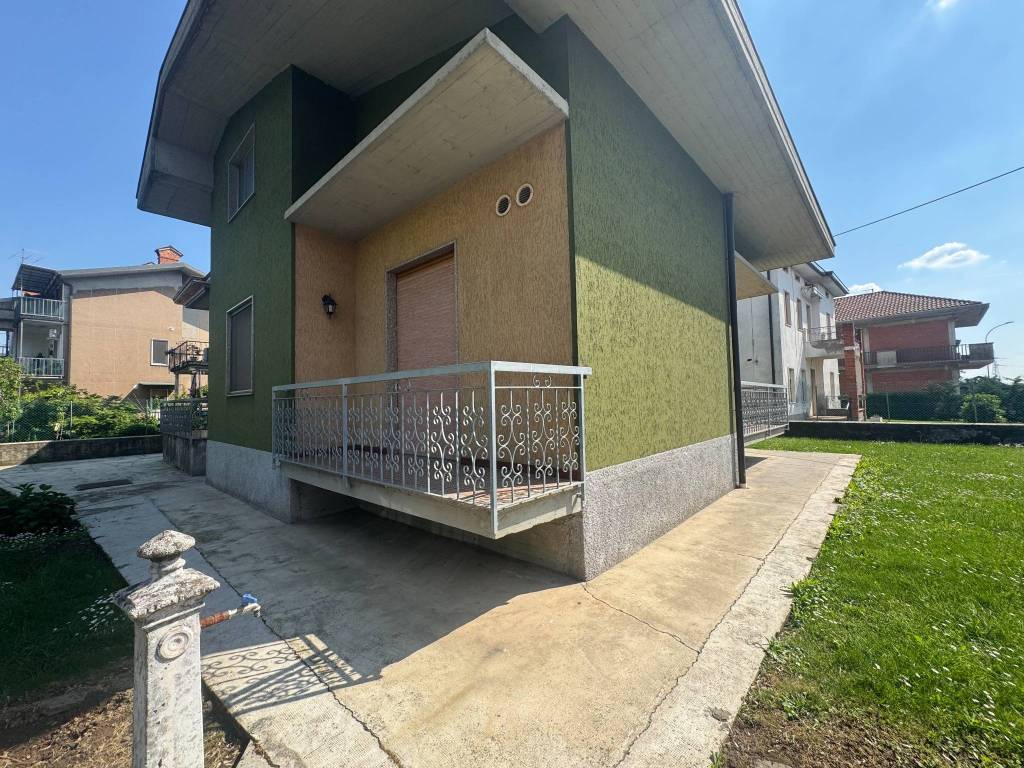 Villa a Dalmine - cod. 3797