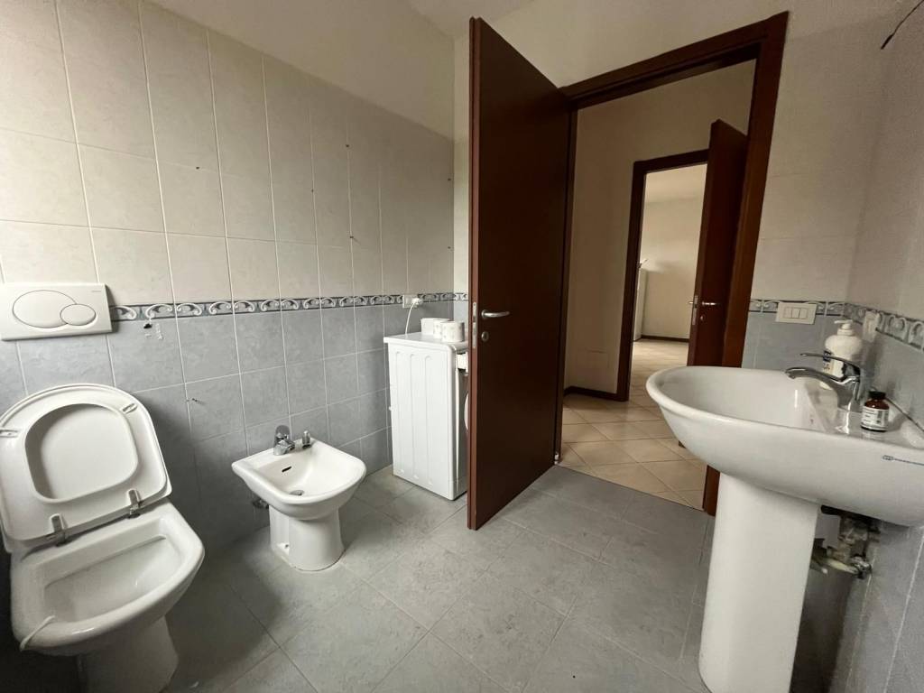 Immagine 15 Annuncio 193016216