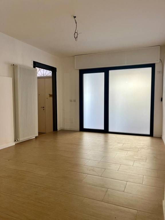 Immagine 30 Annuncio 193024703