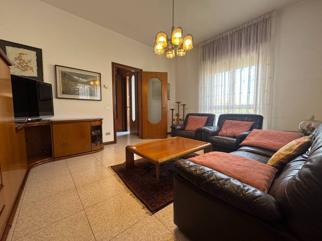 Villa a Dalmine - cod. 3804