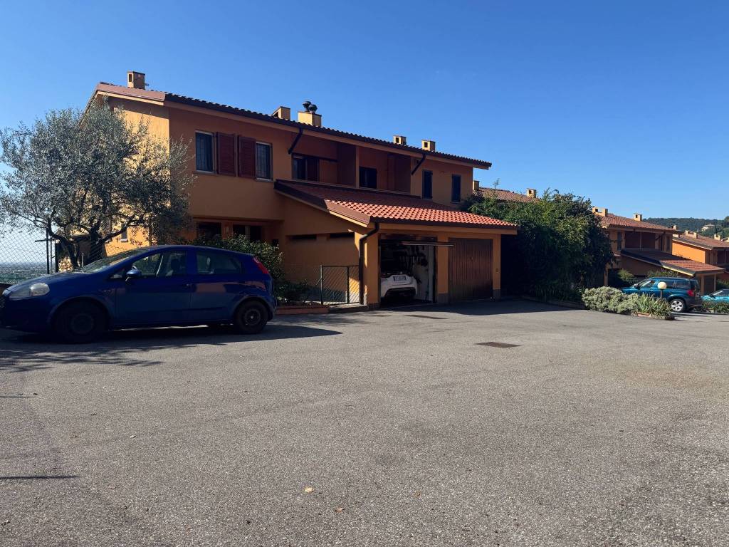 Villa a Schiera a Cenate Sotto - cod. 3814
