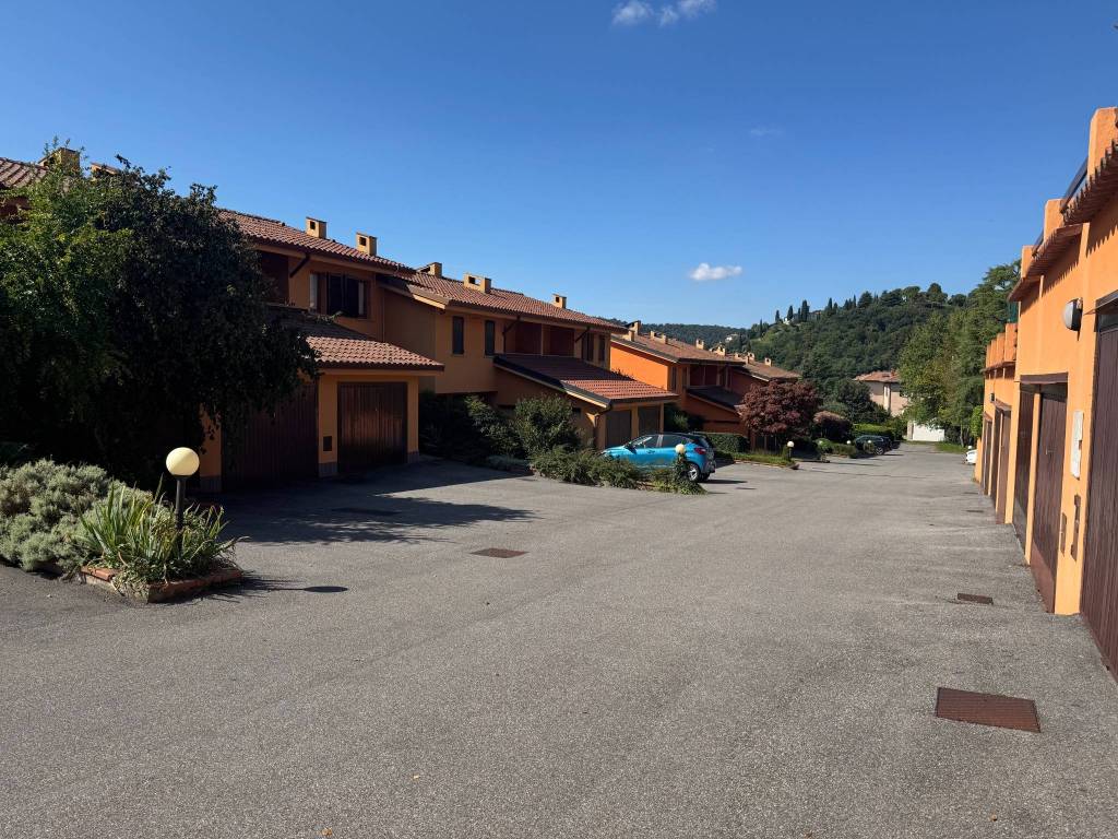 Villa a Schiera a Cenate Sotto - cod. 3814