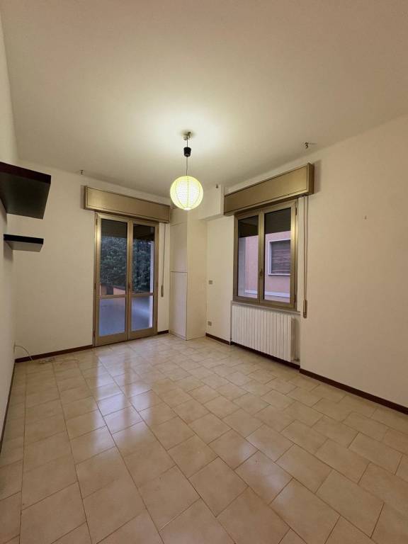 Immagine Annuncio 193296436