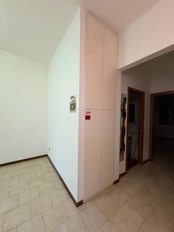 Immagine 14 Annuncio 193296436