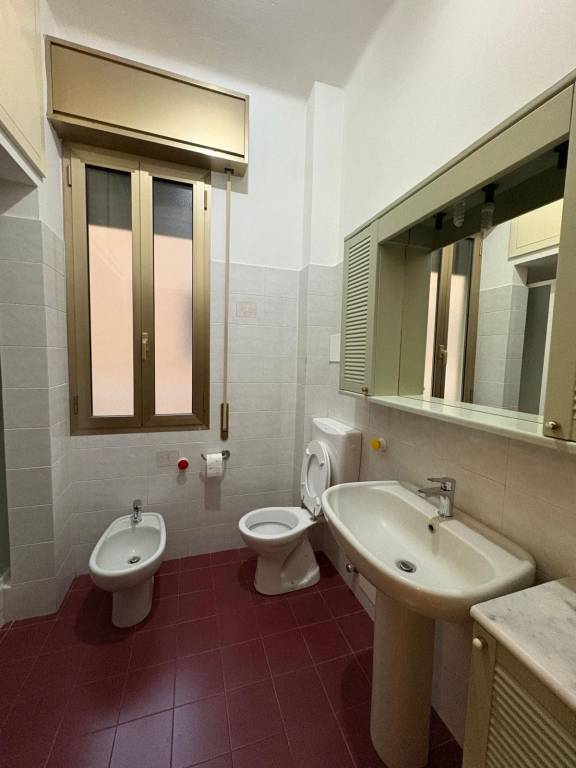 Immagine 15 Annuncio 193296436