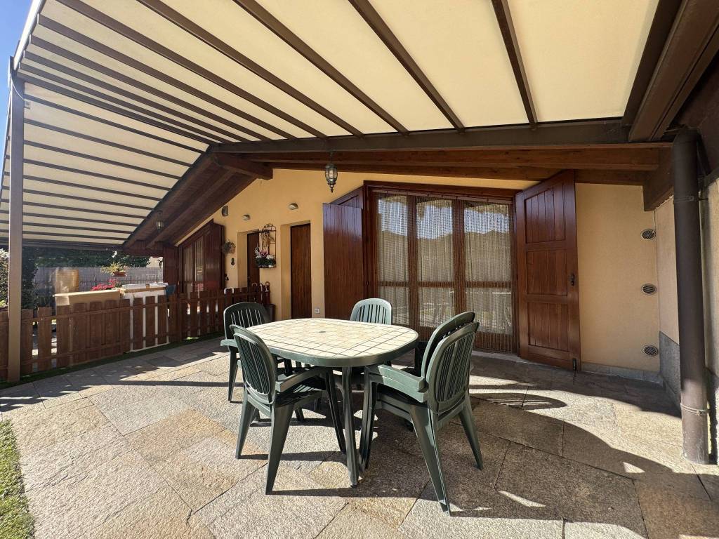 Villa a Levate - cod. 3818