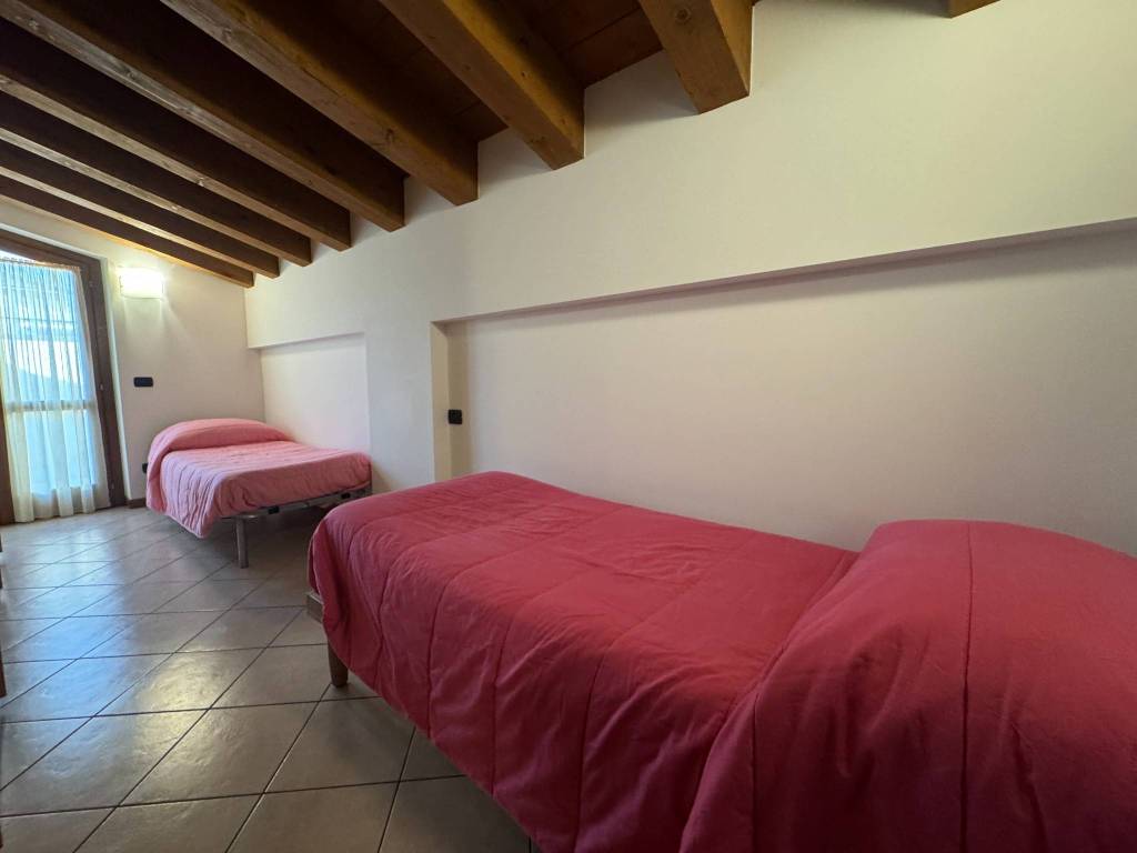 Villa a Levate - cod. 3818