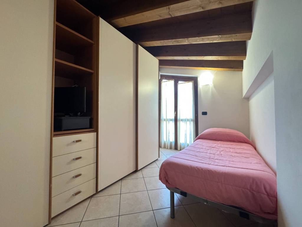Villa a Levate - cod. 3818