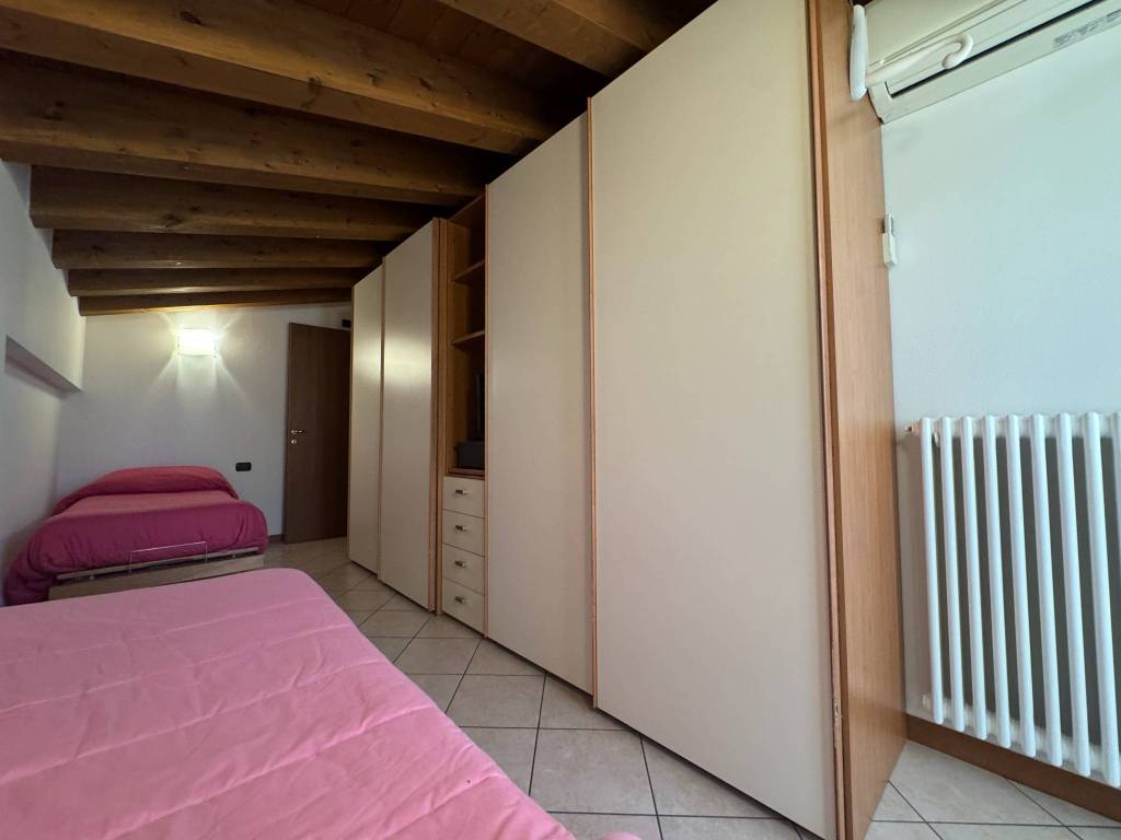 Villa a Levate - cod. 3818