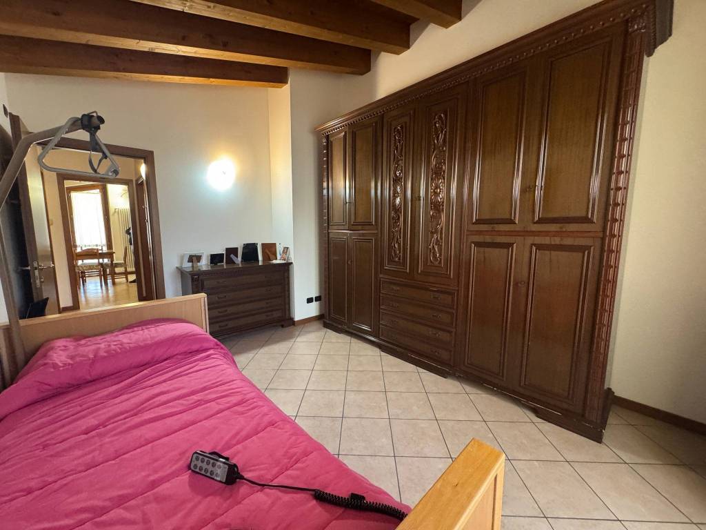 Villa a Levate - cod. 3818