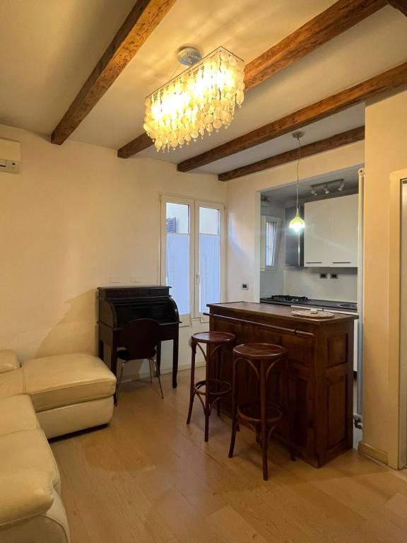 Immagine 10 Annuncio 193353799