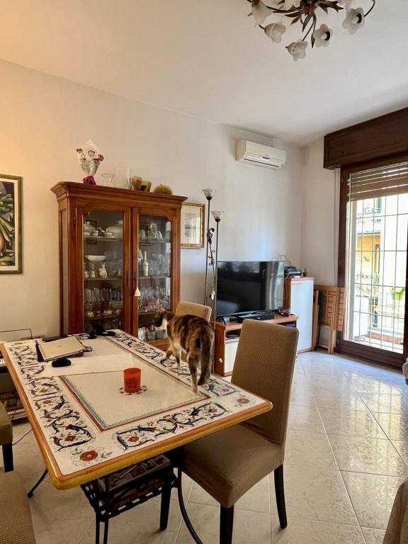 Immagine Annuncio 193378070