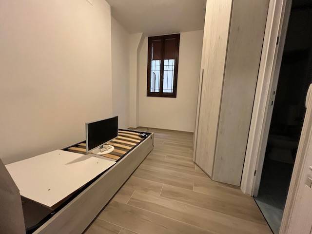 Immagine 2 Annuncio 193402056