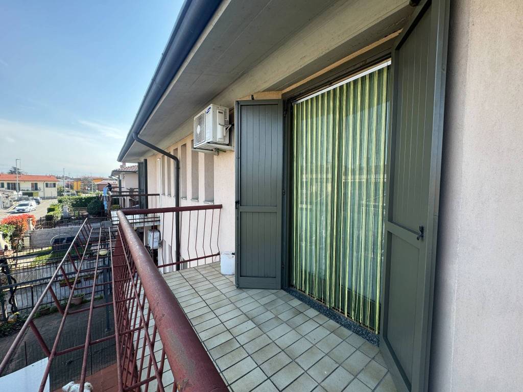 Villa a Schiera a Suisio - cod. 3835