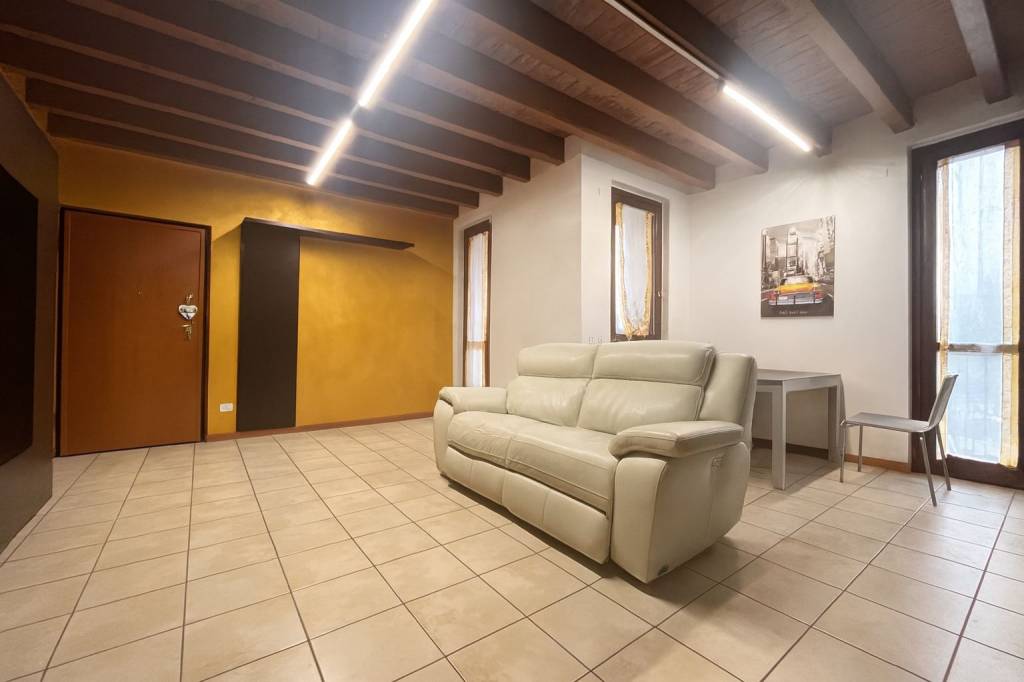 Bilocale a Liscate - cod. 3836