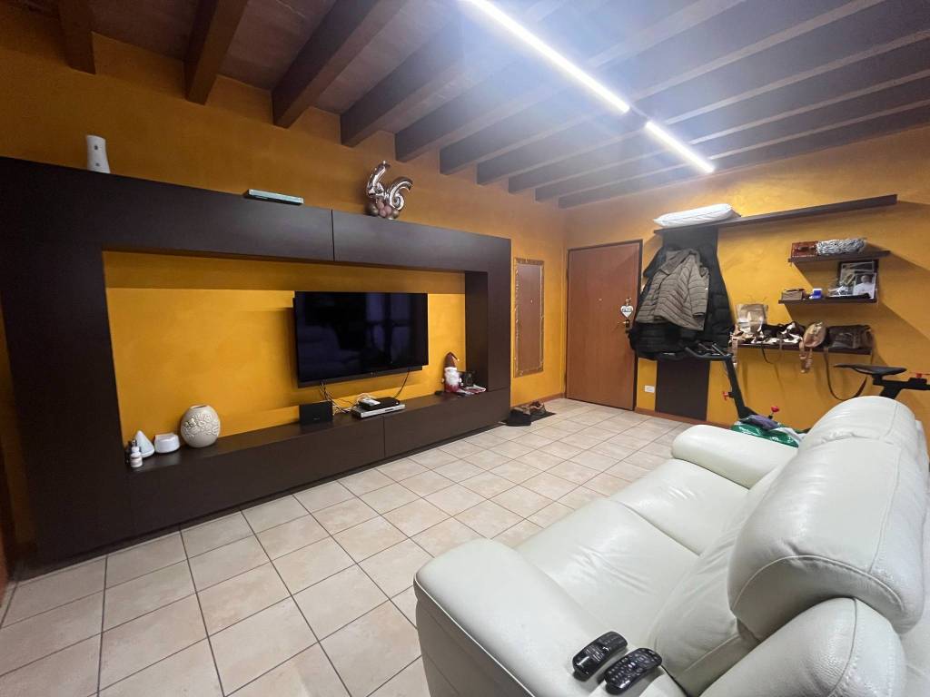 Bilocale a Liscate - cod. 3836