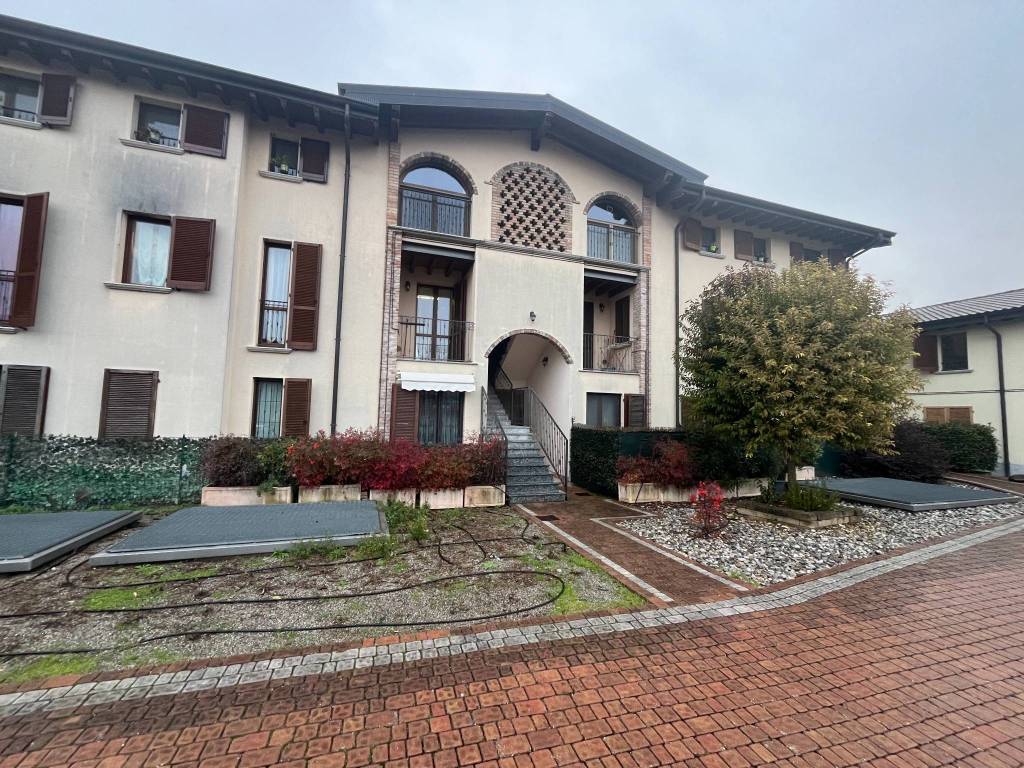 Bilocale a Liscate - cod. 3836