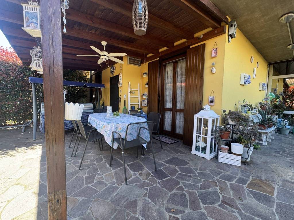 Villa a Dalmine - cod. 3837