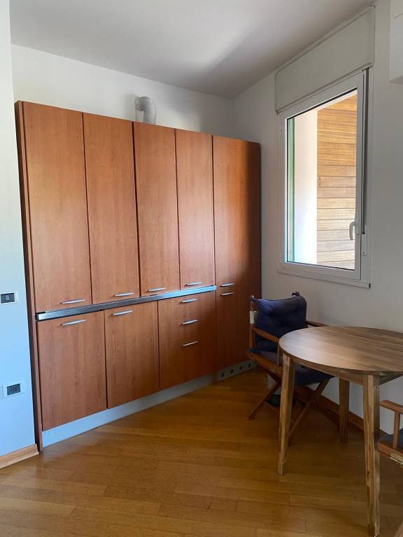 Immagine 1 Annuncio 192061102
