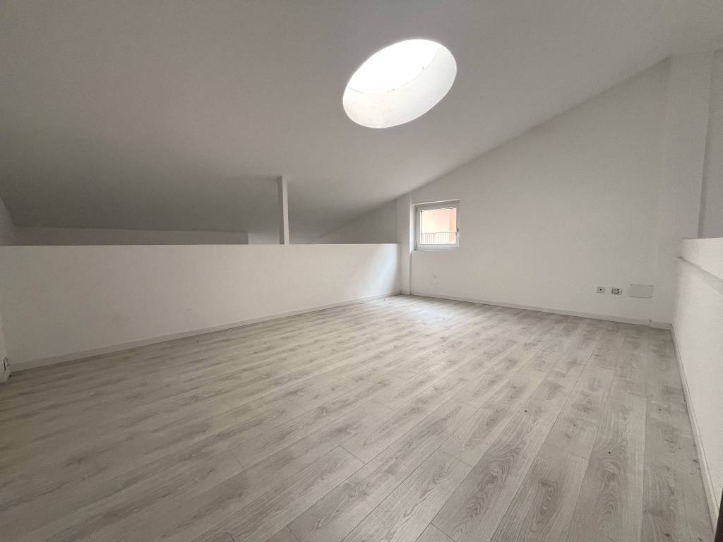 Negozio a Dalmine - cod. 3840