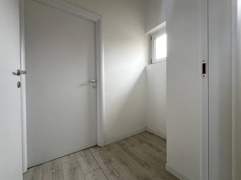 Negozio a Dalmine - cod. 3841