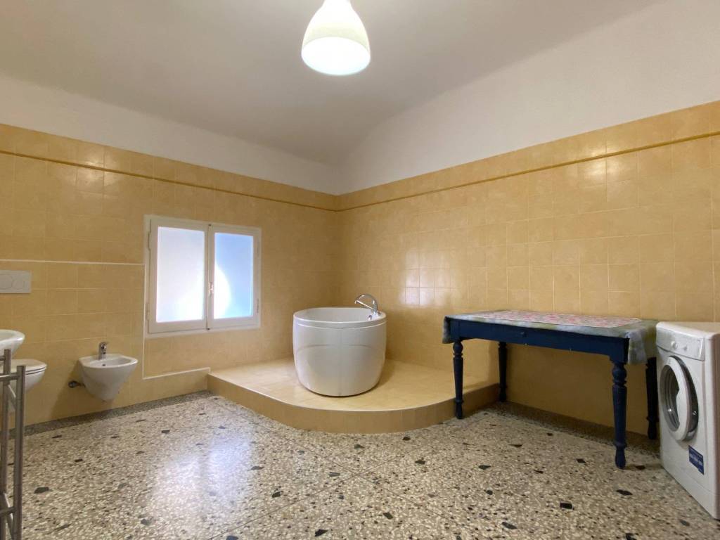 Immagine 13 Annuncio 193619471