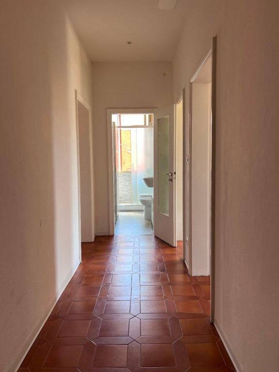 Immagine 2 Annuncio 193656168