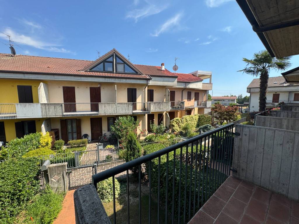 Villa a Schiera a Dalmine - cod. 3851