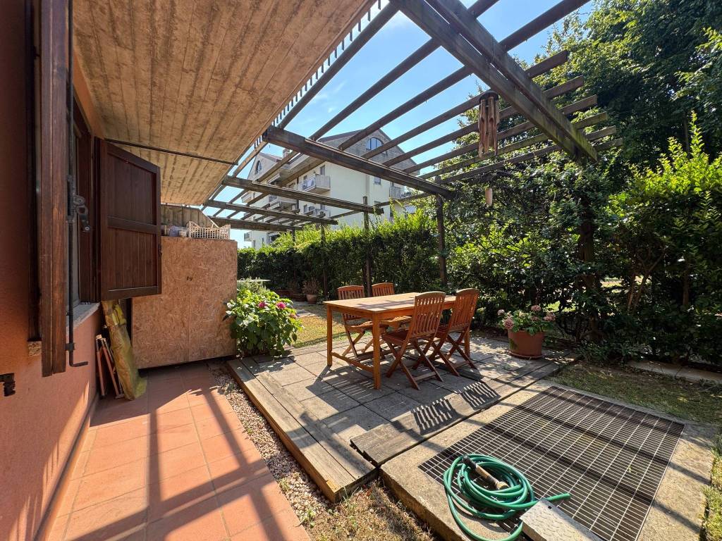 Villa a Schiera a Dalmine - cod. 3851