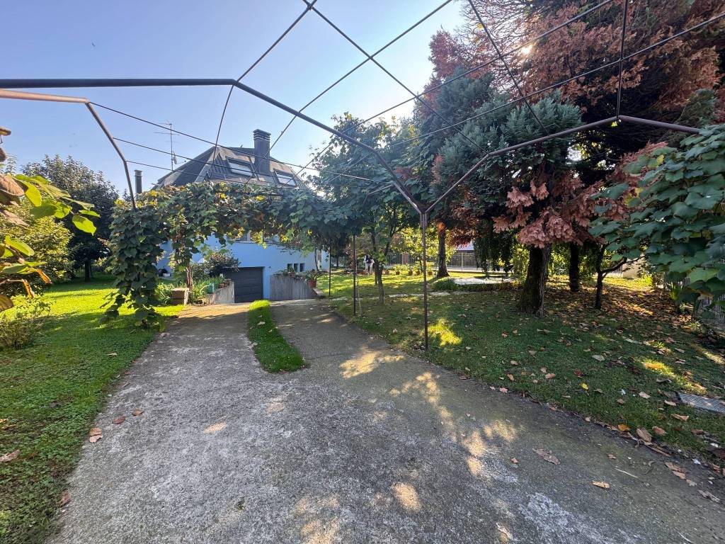 Villa a Inzago - cod. 3862