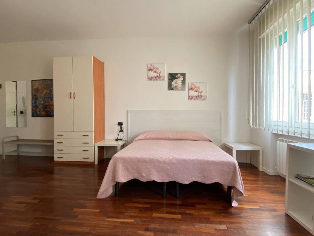 Immagine 6 Annuncio 188133293